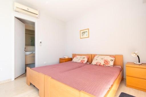 Lavish & Spacious Apt With Stunning Seaview, 10 Min Ath Airport Artemida  Exterior photo